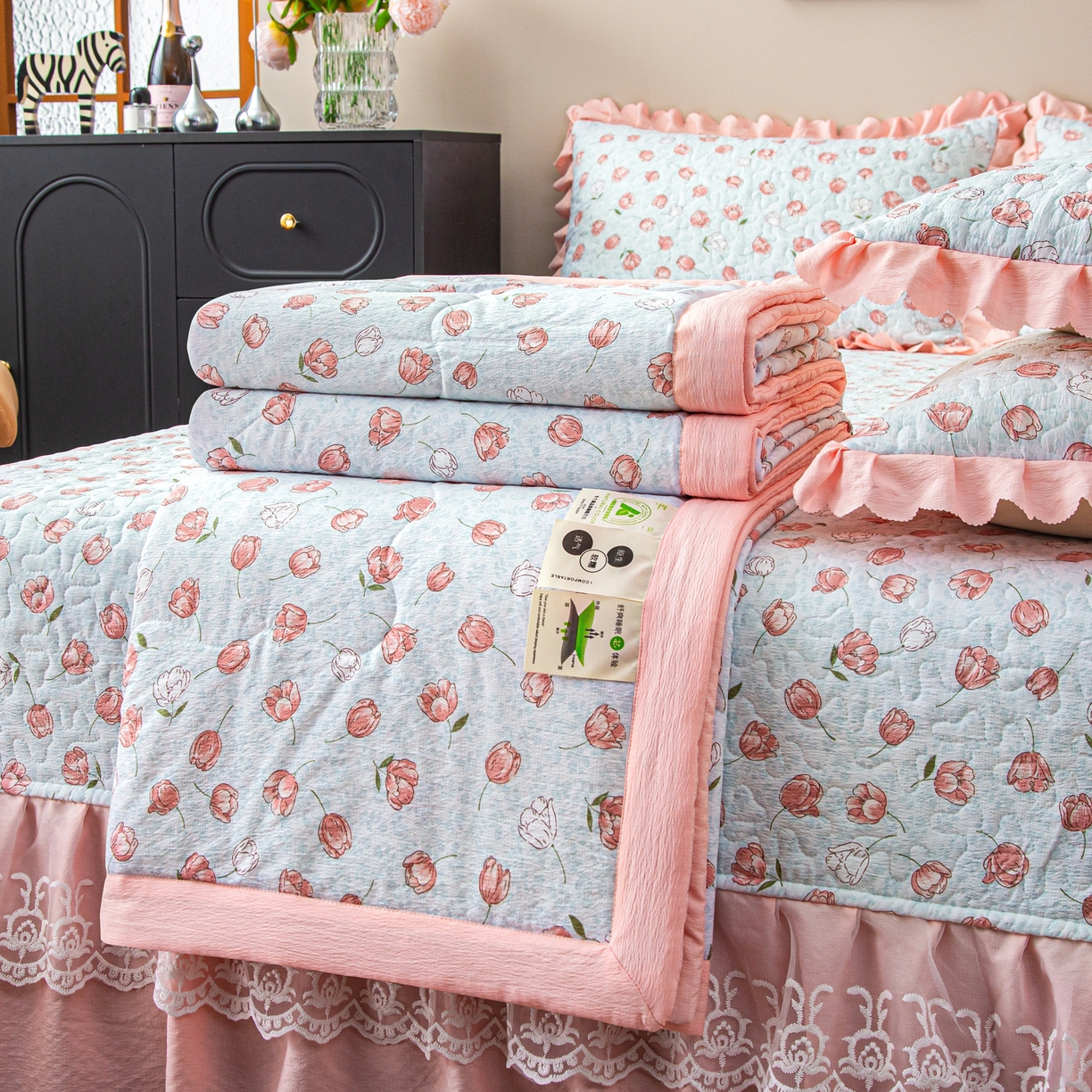 91家纺网 家纺一手货源 找家纺 美之润家纺 2026新款原麻夹棉床盖夏被四件套 桃桃冰沙