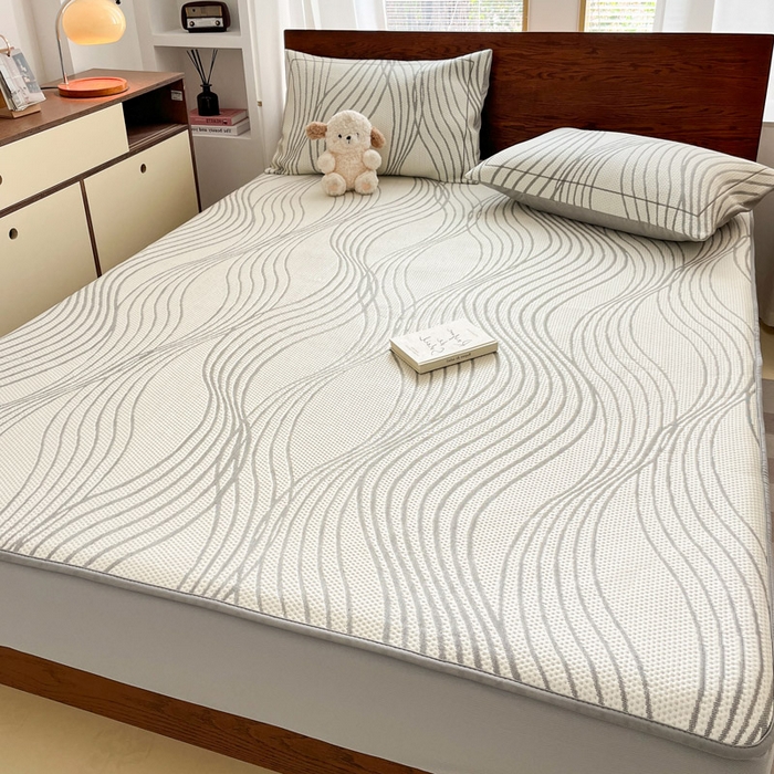 91家纺网 家纺一手货源 找家纺 （总）雅居纺家纺 2026新款加厚三明治底凉感豆豆简约款凉感席床笠款凉席席子