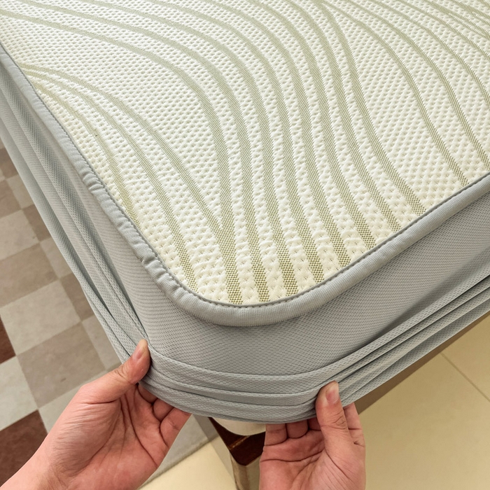 91家纺网 家纺一手货源 找家纺 雅居纺家纺 2026新款加厚三明治底凉感豆豆简约款凉感席床笠款凉席席子 曲线-绿