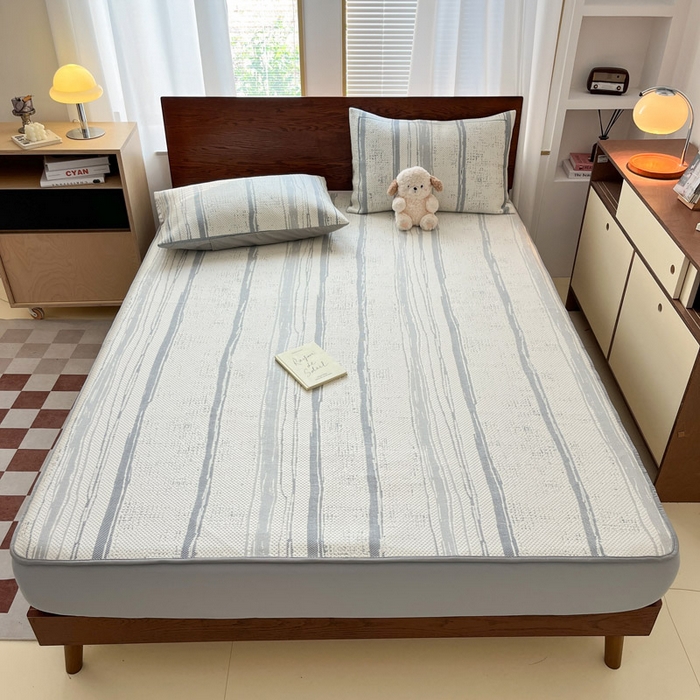 91家纺网 家纺一手货源 找家纺 雅居纺家纺 2026新款加厚三明治底凉感豆豆简约款凉感席床笠款凉席席子 条纹-蓝