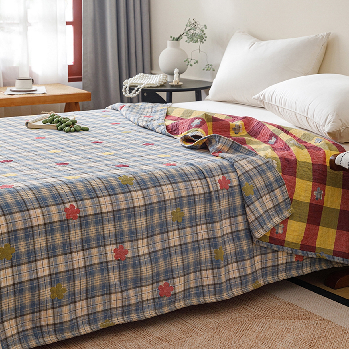 91家纺网 家纺一手货源 找家纺 悦然毛巾被 2026春夏新款全棉纯棉三层纱水洗毛巾被夏被夏凉被空调被 彩格小花蓝