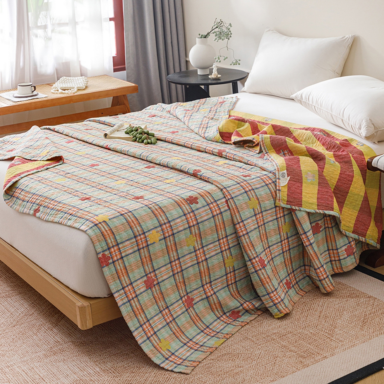 91家纺网 家纺一手货源 找家纺 悦然毛巾被 2026春夏新款全棉纯棉三层纱水洗毛巾被夏被夏凉被空调被 彩格小花绿