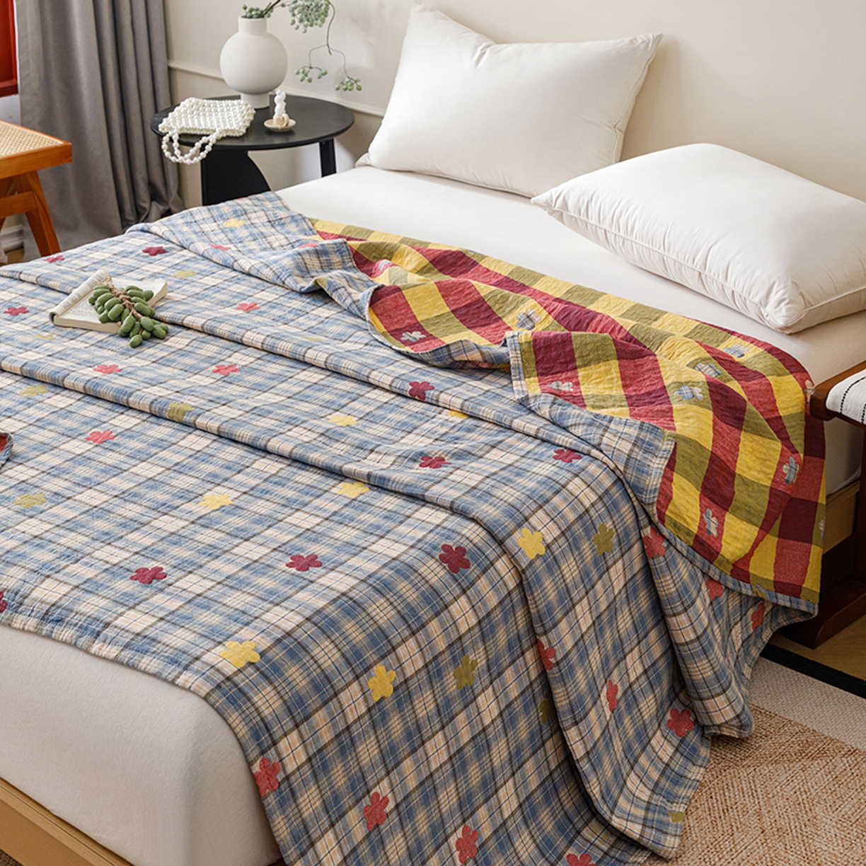 91家纺网 家纺一手货源 找家纺 悦然毛巾被 2026春夏新款全棉纯棉三层纱水洗毛巾被夏被夏凉被空调被 彩格小花蓝