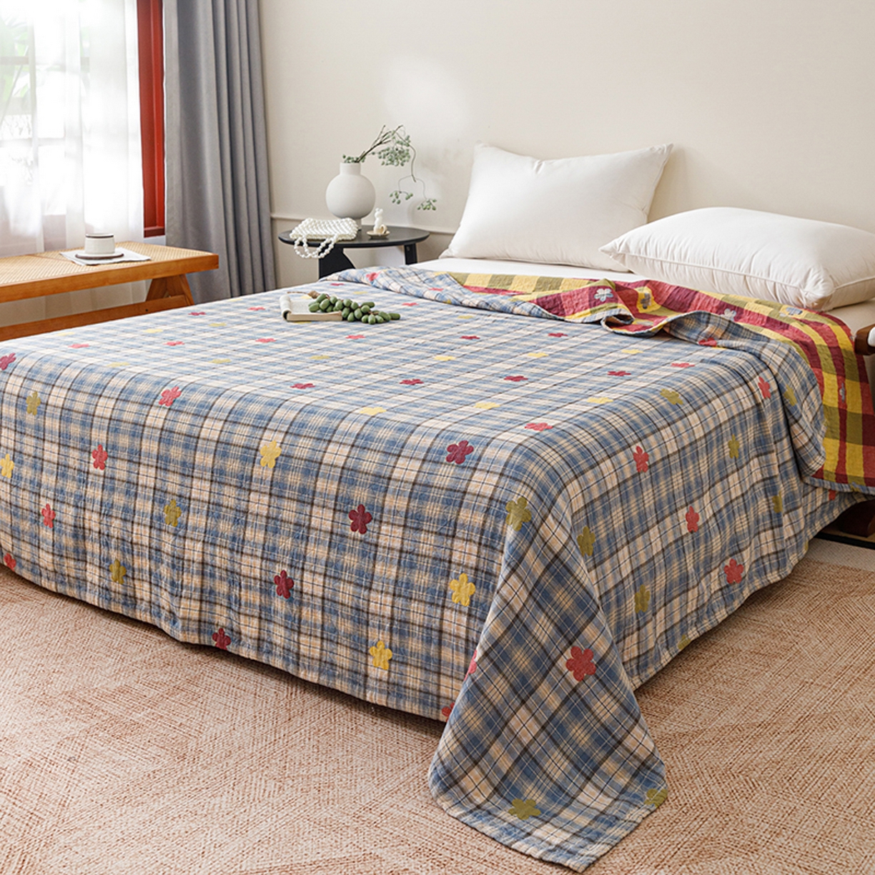 91家纺网 家纺一手货源 找家纺 悦然毛巾被 2026春夏新款全棉纯棉三层纱水洗毛巾被夏被夏凉被空调被 彩格小花蓝