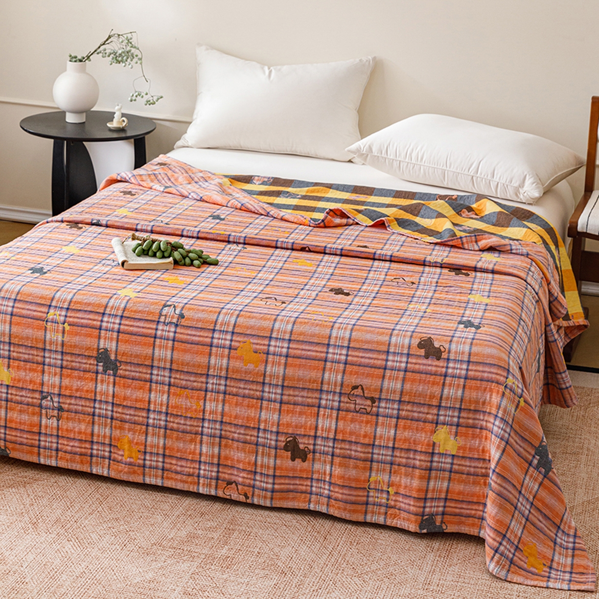 91家纺网 家纺一手货源 找家纺 悦然毛巾被 2026春夏新款全棉纯棉三层纱水洗毛巾被夏被夏凉被空调被 彩格小马橙