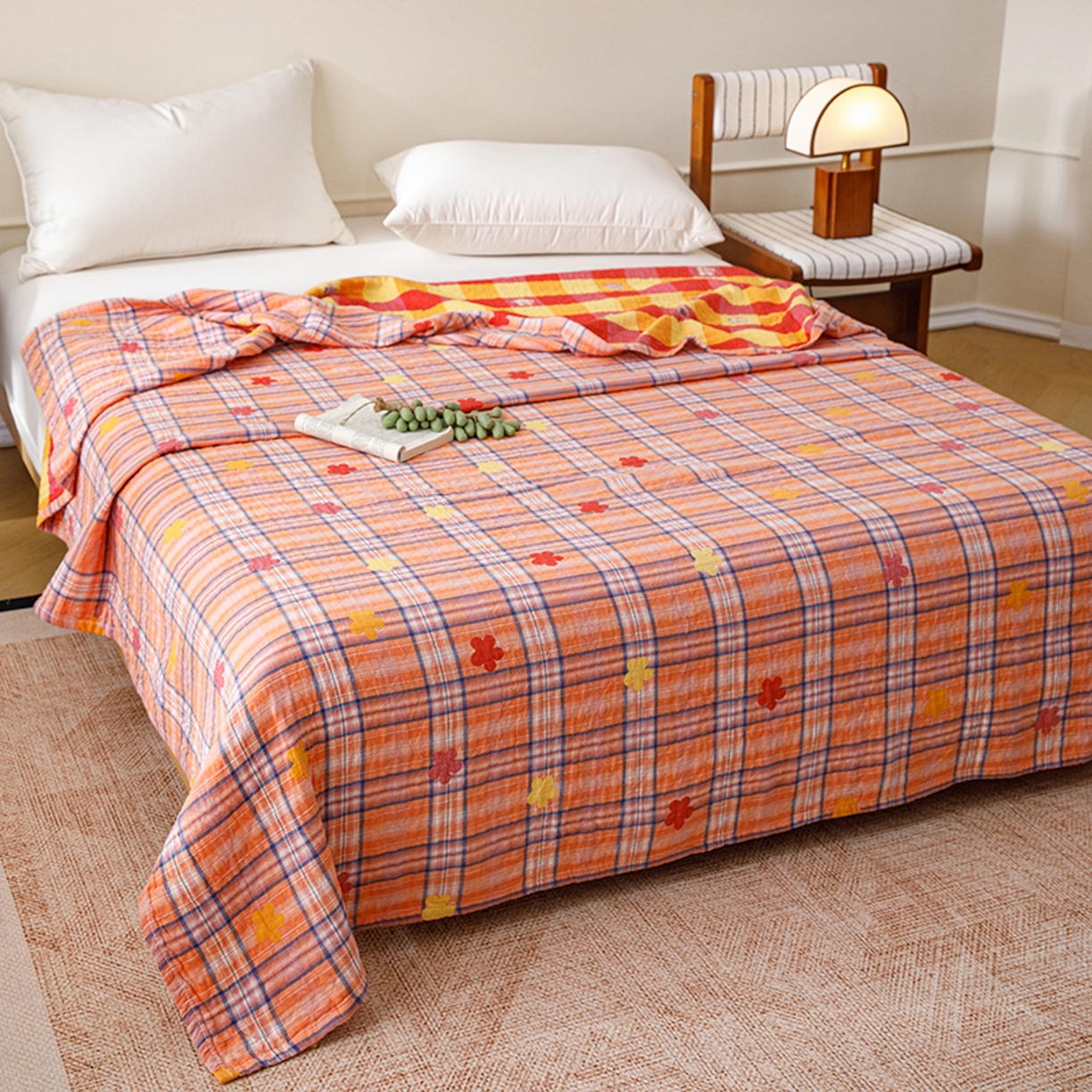 91家纺网 家纺一手货源 找家纺 悦然毛巾被 2026春夏新款全棉纯棉三层纱水洗毛巾被夏被夏凉被空调被 彩格小花橙