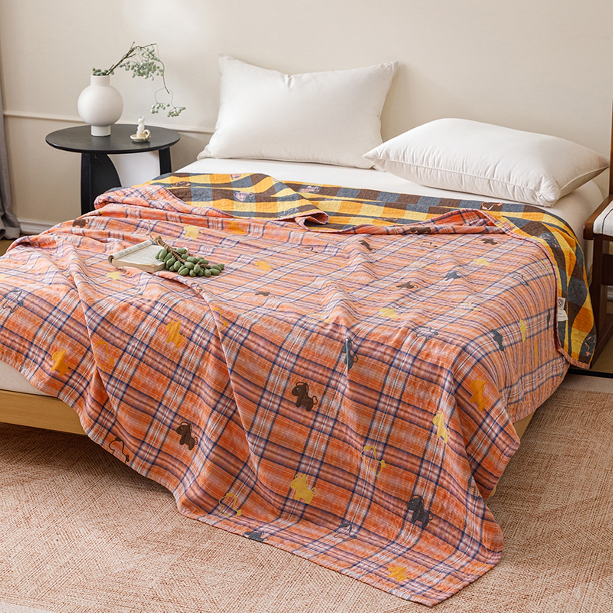 91家纺网 家纺一手货源 找家纺 悦然毛巾被 2026春夏新款全棉纯棉三层纱水洗毛巾被夏被夏凉被空调被 彩格小马橙