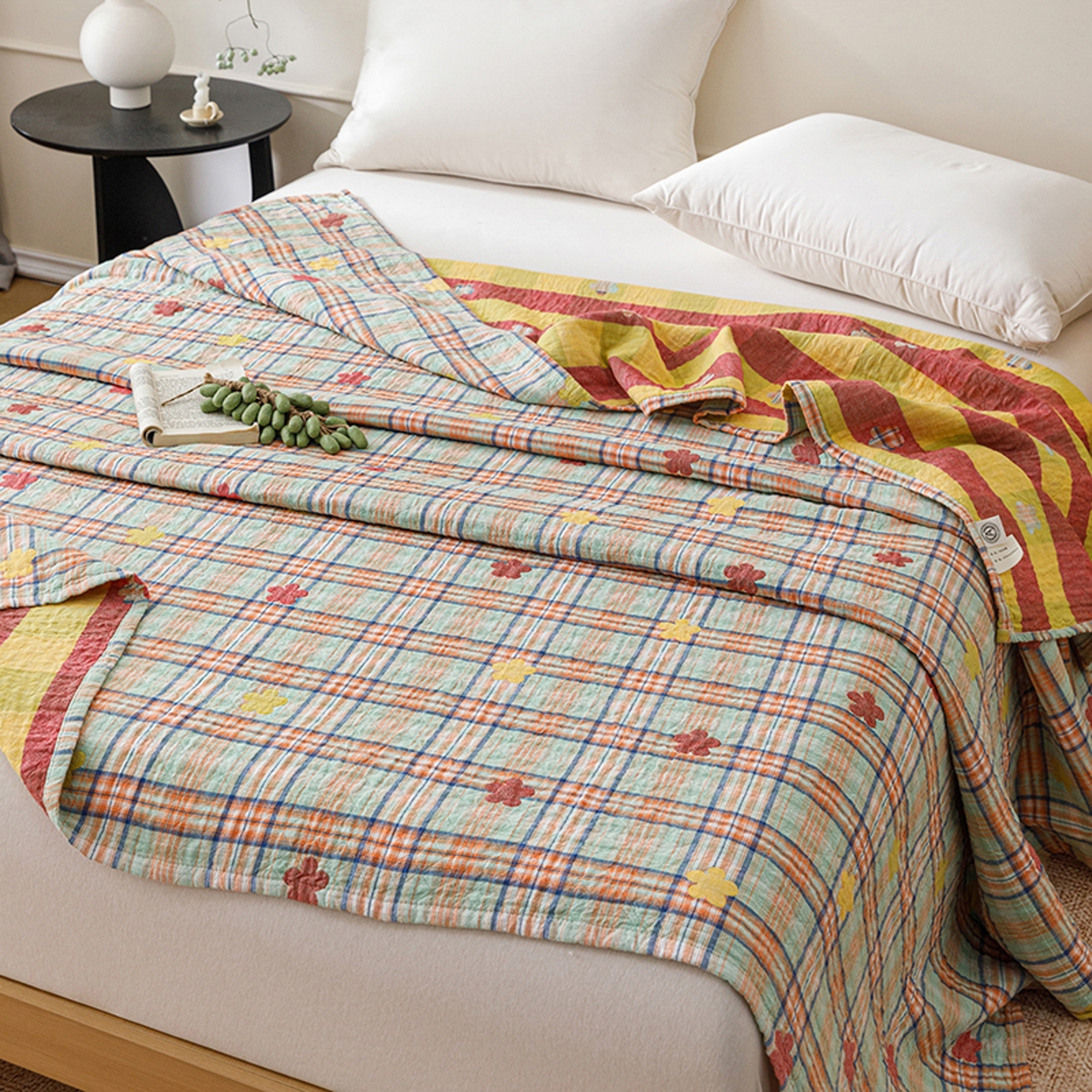 91家纺网 家纺一手货源 找家纺 悦然毛巾被 2026春夏新款全棉纯棉三层纱水洗毛巾被夏被夏凉被空调被 彩格小花绿