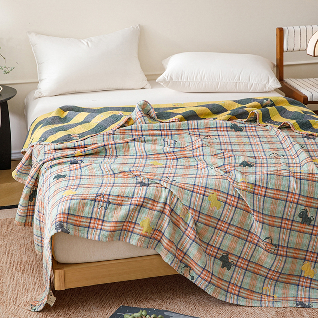 91家纺网 家纺一手货源 找家纺 悦然毛巾被 2026春夏新款全棉纯棉三层纱水洗毛巾被夏被夏凉被空调被 彩格小马绿