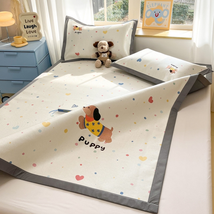 91家纺网 家纺一手货源 找家纺 雅居纺家纺 2026新款A类加厚三明治底绣花冰藤席床单款凉席席子 星星腊肠狗