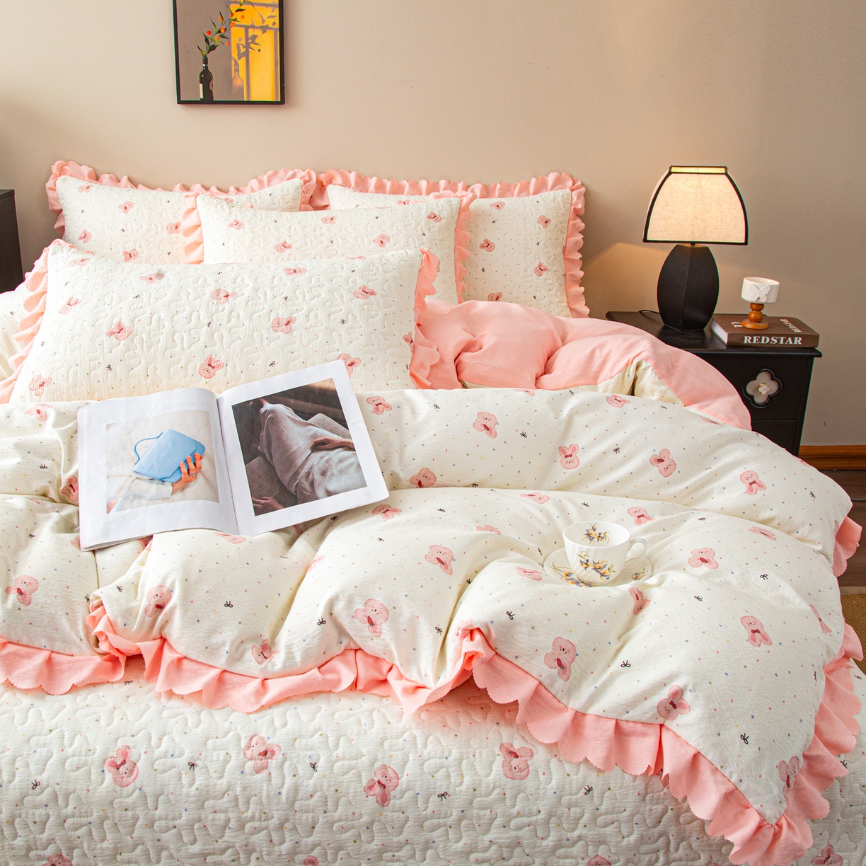 91家纺网 家纺一手货源 找家纺 美之润家纺 2026新款原麻夹棉床盖四件套 粉樱奶白