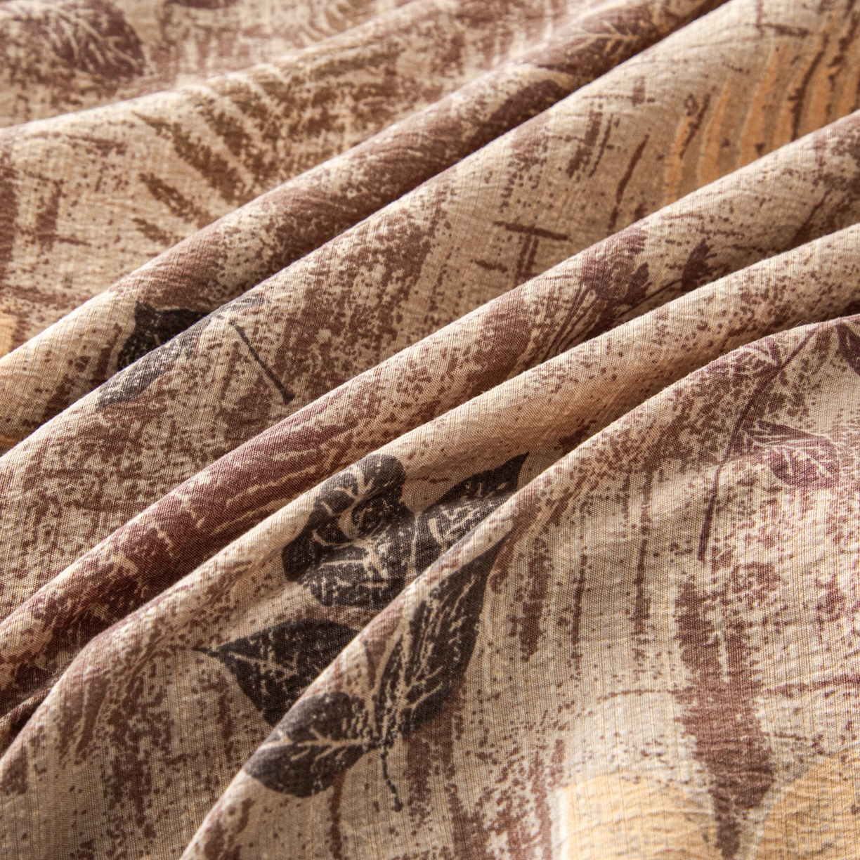 91家纺网 家纺一手货源 找家纺 美之润家纺 2026新款原麻夹棉床盖四件套 焦糖野枝