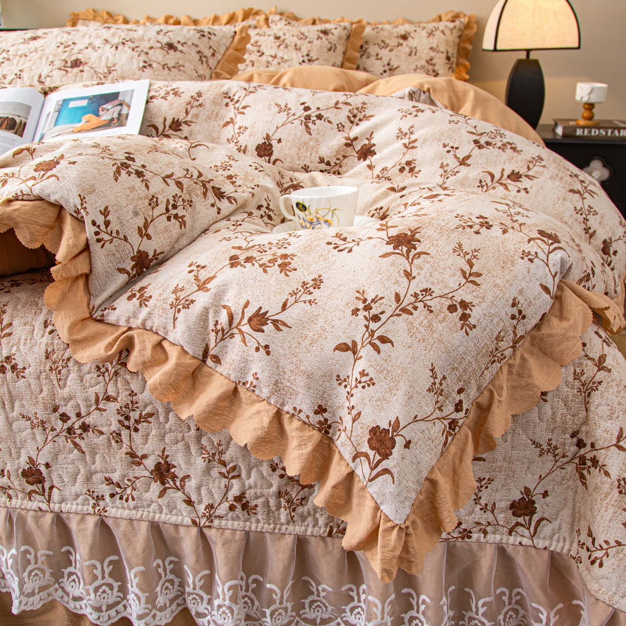 91家纺网 家纺一手货源 找家纺 美之润家纺 2026新款原麻夹棉床盖四件套 暖棕花意