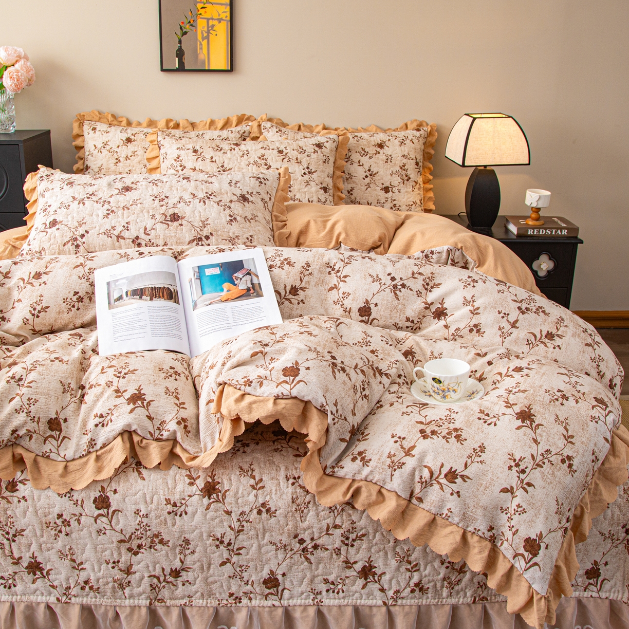 91家纺网 家纺一手货源 找家纺 美之润家纺 2026新款原麻夹棉床盖四件套 暖棕花意