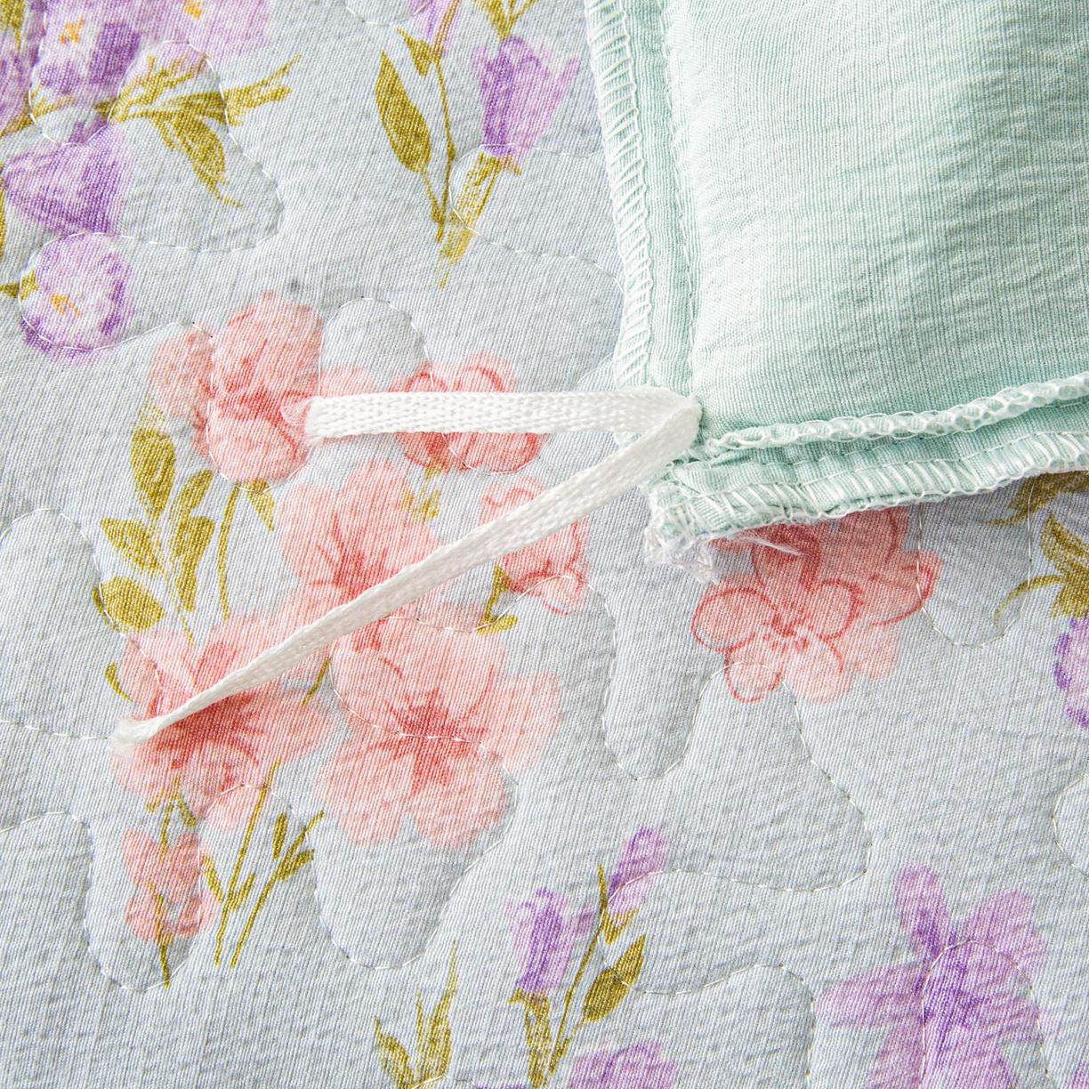 91家纺网 家纺一手货源 找家纺 美之润家纺 2026新款原麻夹棉床盖四件套 浅蓝花野