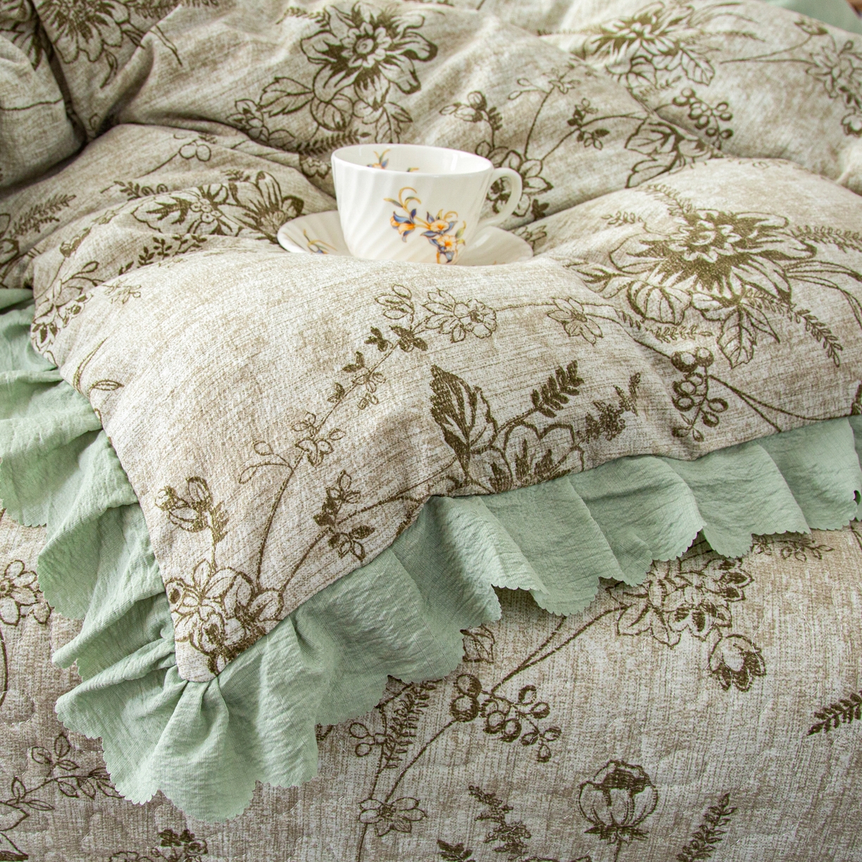 91家纺网 家纺一手货源 找家纺 美之润家纺 2026新款原麻夹棉床盖四件套 青雾松影