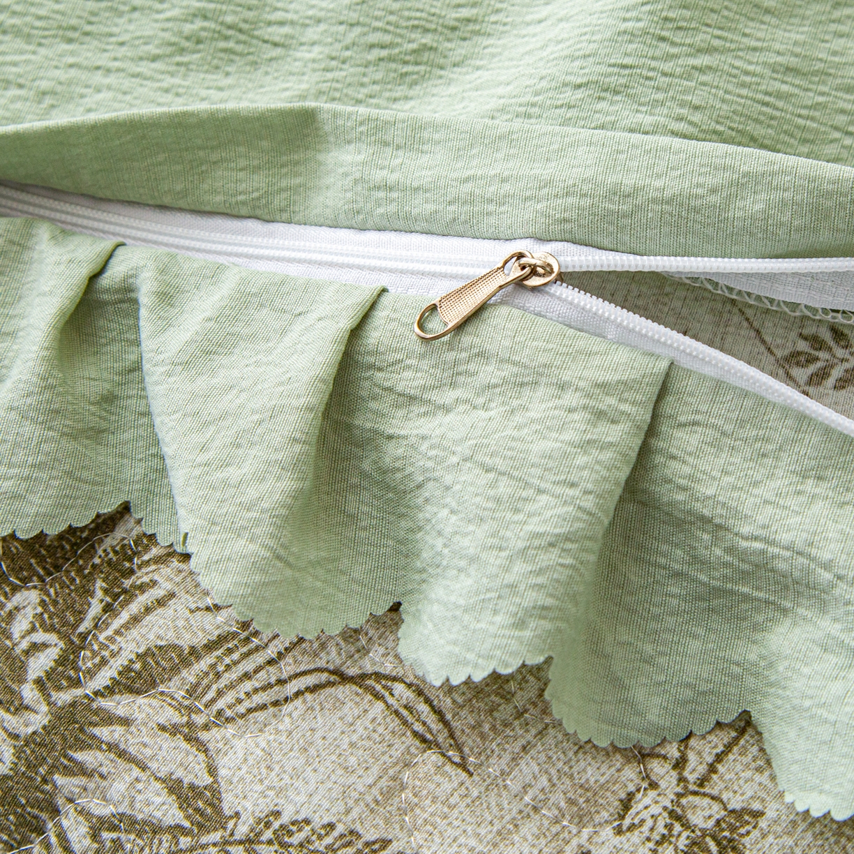 91家纺网 家纺一手货源 找家纺 美之润家纺 2026新款原麻夹棉床盖四件套 青雾松影