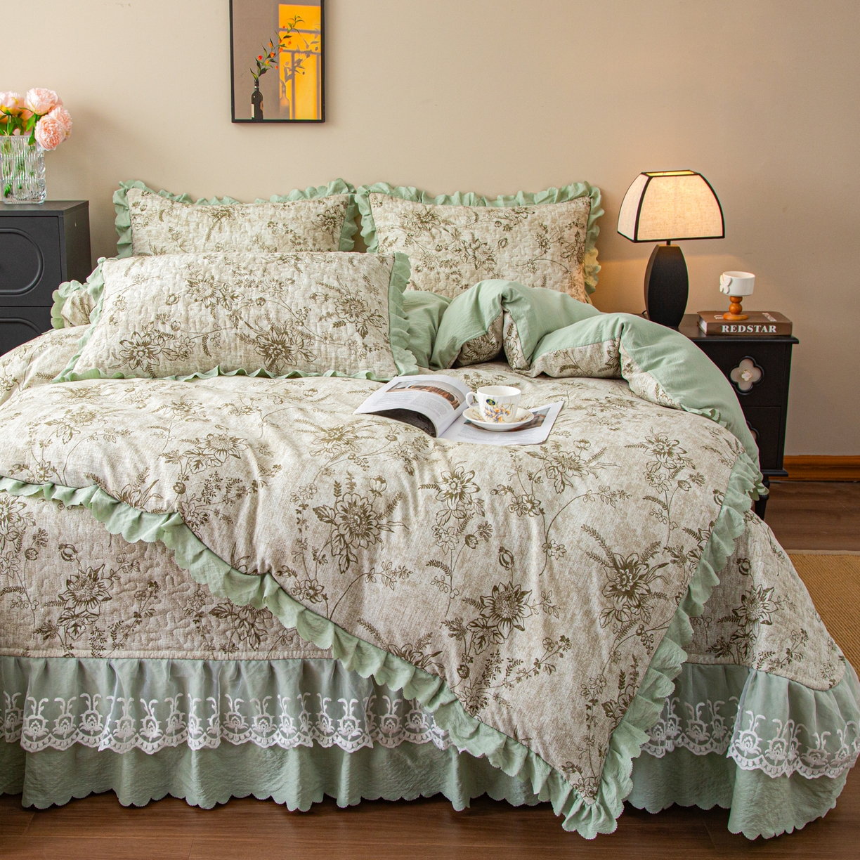 91家纺网 家纺一手货源 找家纺 美之润家纺 2026新款原麻夹棉床盖四件套 青雾松影