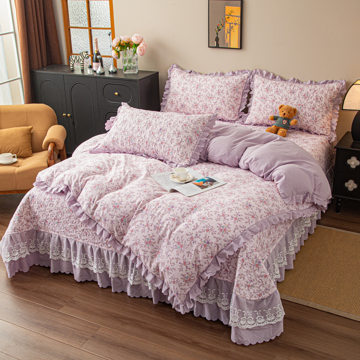 91家纺网 家纺一手货源 找家纺 美之润家纺 2026新款原麻夹棉床盖四件套 柔紫花簇