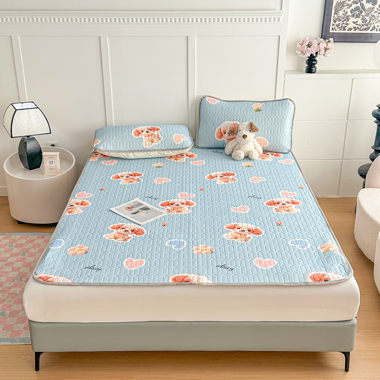 91家纺网 家纺一手货源 找家纺 悦织湾家纺 2026新款床单款乳胶席三件套印花纯色冰丝凉感夏凉乳胶席子 爱心狗