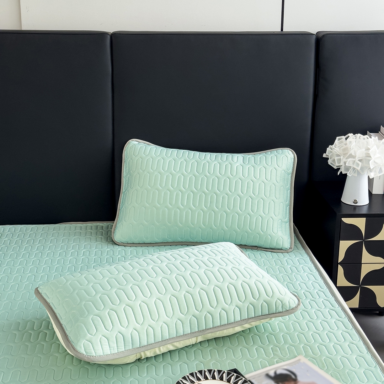 91家纺网 家纺一手货源 找家纺 悦织湾家纺 2026新款床单款乳胶席三件套印花纯色冰丝凉感夏凉乳胶席子 果绿