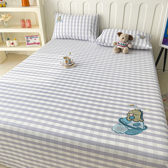 91家纺网 家纺一手货源 找家纺 雅居纺家纺 2026新款全棉绣花A类老粗布床单单件床单单品凉席席子 老粗布-星球恐龙