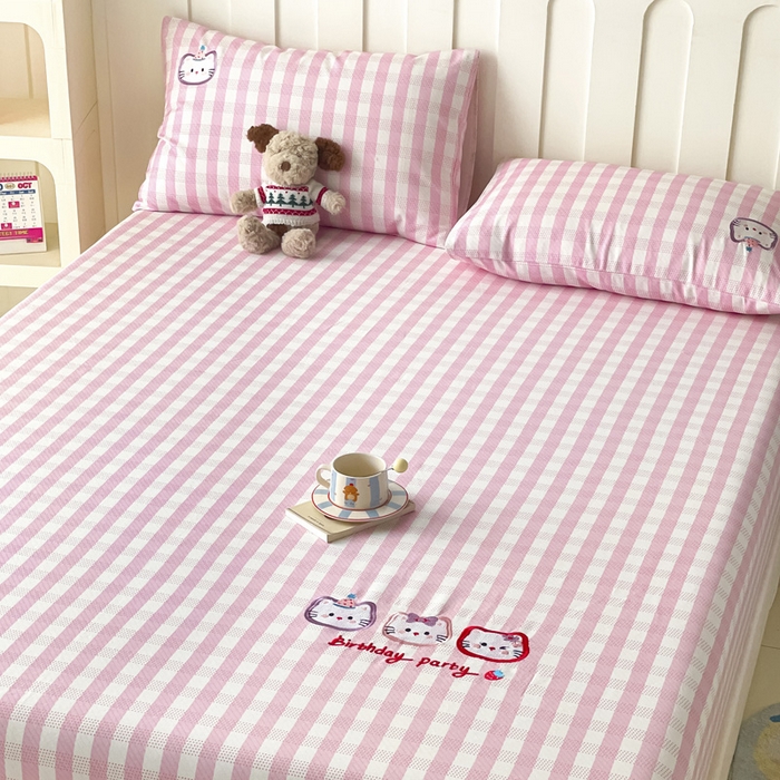 91家纺网 家纺一手货源 找家纺 雅居纺家纺 2026新款全棉绣花A类老粗布床笠单件床笠单品凉席席子 老粗布-猫咪派对