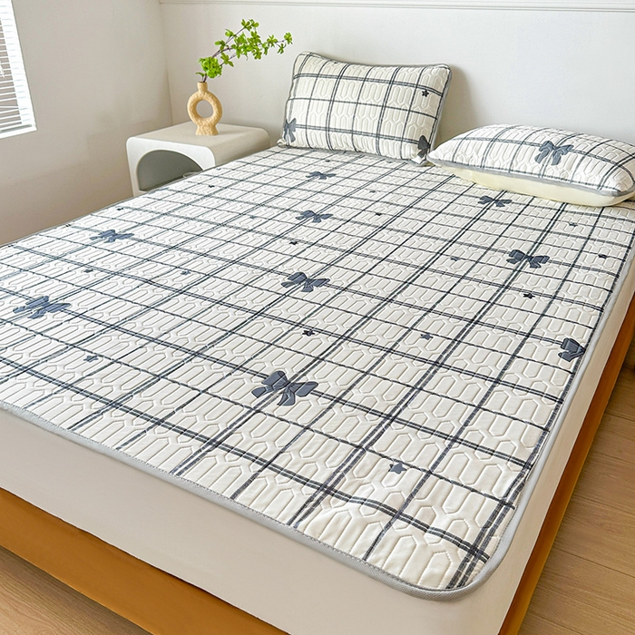 91家纺网 家纺一手货源 找家纺 悦织湾家纺 2026新款床单款乳胶席三件套印花纯色冰丝凉感夏凉乳胶席子 格子蝴蝶结