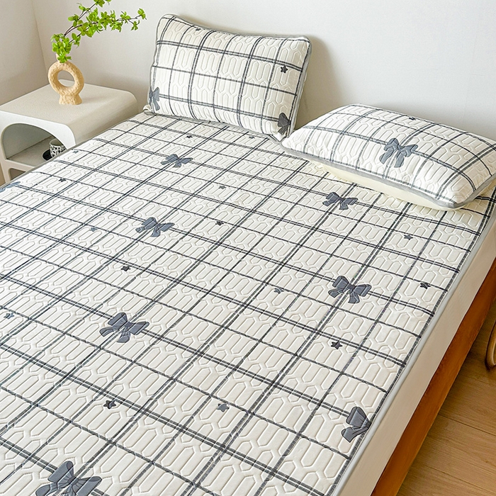 91家纺网 家纺一手货源 找家纺 悦织湾家纺 2026新款床单款乳胶席三件套印花纯色冰丝凉感夏凉乳胶席子 格子蝴蝶结