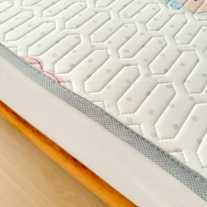 91家纺网 家纺一手货源 找家纺 悦织湾家纺 2026新款床单款乳胶席三件套印花纯色冰丝凉感夏凉乳胶席子 气球熊绿