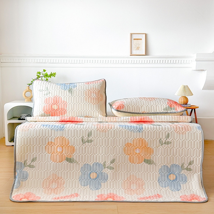 91家纺网 家纺一手货源 找家纺 悦织湾家纺 2026新款床单款乳胶席三件套印花纯色冰丝凉感夏凉乳胶席子 绚丽花开桔