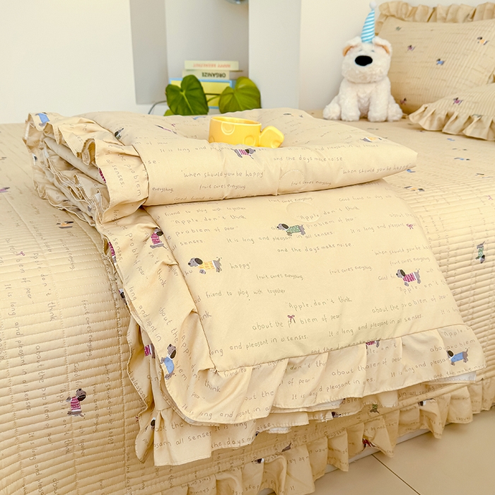 91家纺网 家纺一手货源 找家纺 归属 2026春夏新款古法仿棉夏被夏凉被空调被系列 狗狗家族