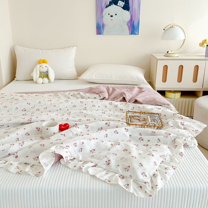 91家纺网 家纺一手货源 找家纺 归属 2026春夏新款古法仿棉夏被夏凉被空调被系列 花开半夏