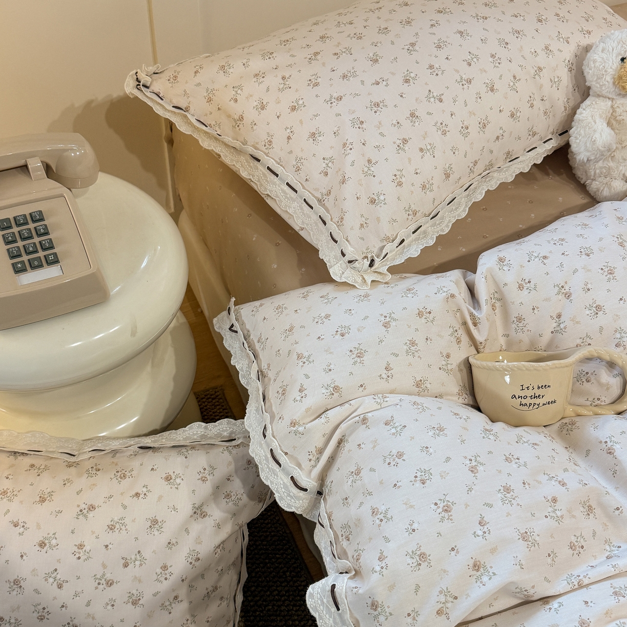 91家纺网 家纺一手货源 找家纺 澳萝拉 2026新款全棉法式小清新复古碎花四件套 温婉