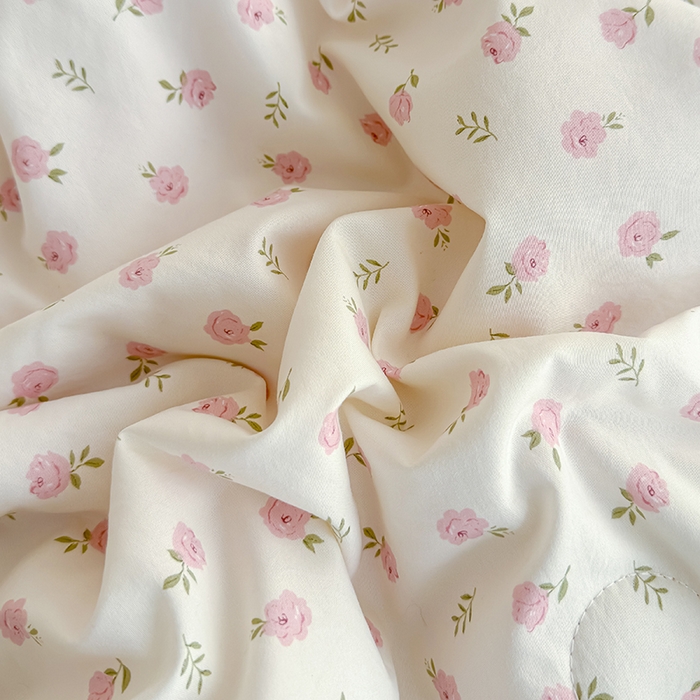 91家纺网 家纺一手货源 找家纺 归属 2026春夏新款古法仿棉夏被夏凉被空调被系列 玫瑰之约