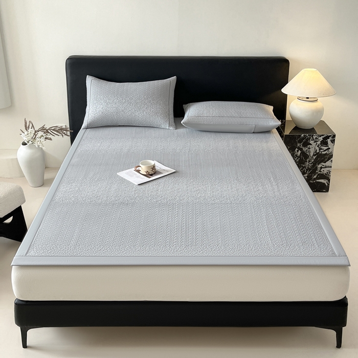 91家纺网 家纺一手货源 找家纺 雅居纺家纺 2026新款A类加厚三明治底星空提花凉感席床单款凉席席子 星空-灰