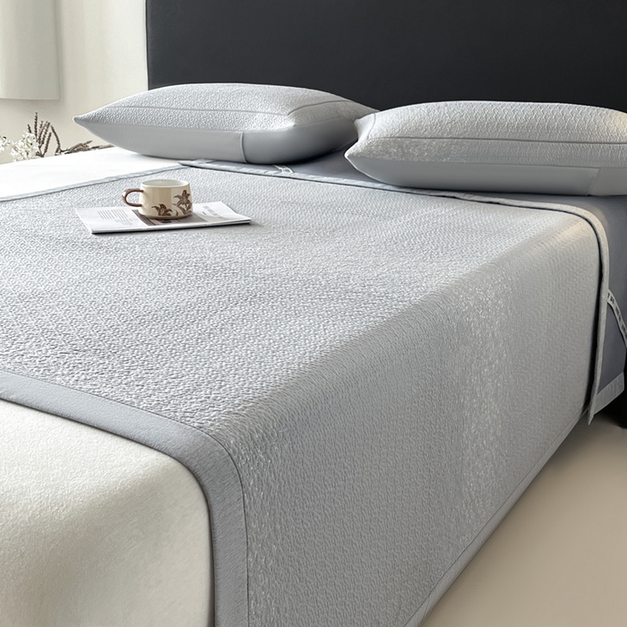 91家纺网 家纺一手货源 找家纺 雅居纺家纺 2026新款A类加厚三明治底星空提花凉感席床单款凉席席子 星空-灰