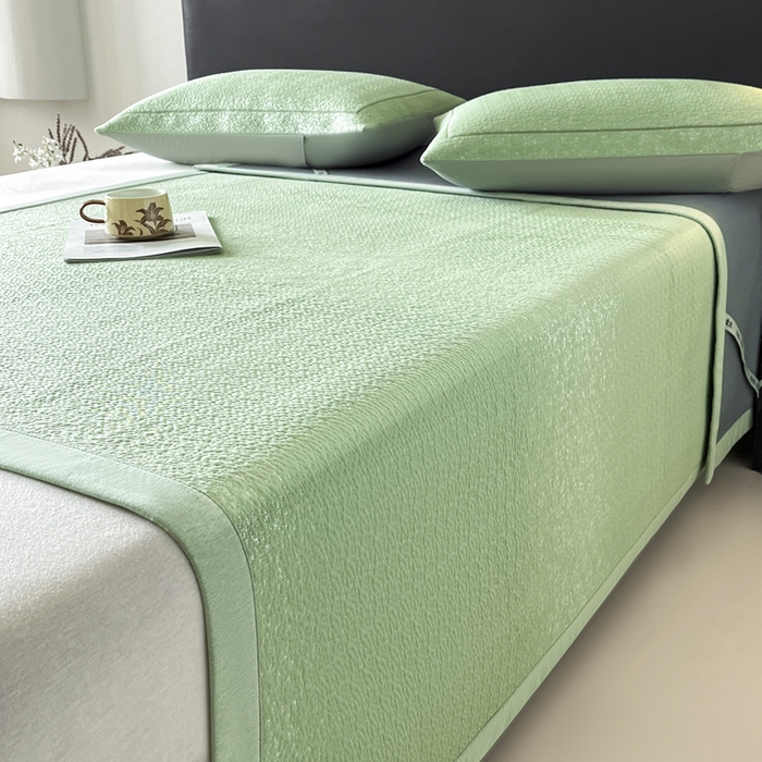 91家纺网 家纺一手货源 找家纺 雅居纺家纺 2026新款A类加厚三明治底星空提花凉感席床单款凉席席子 星空-绿