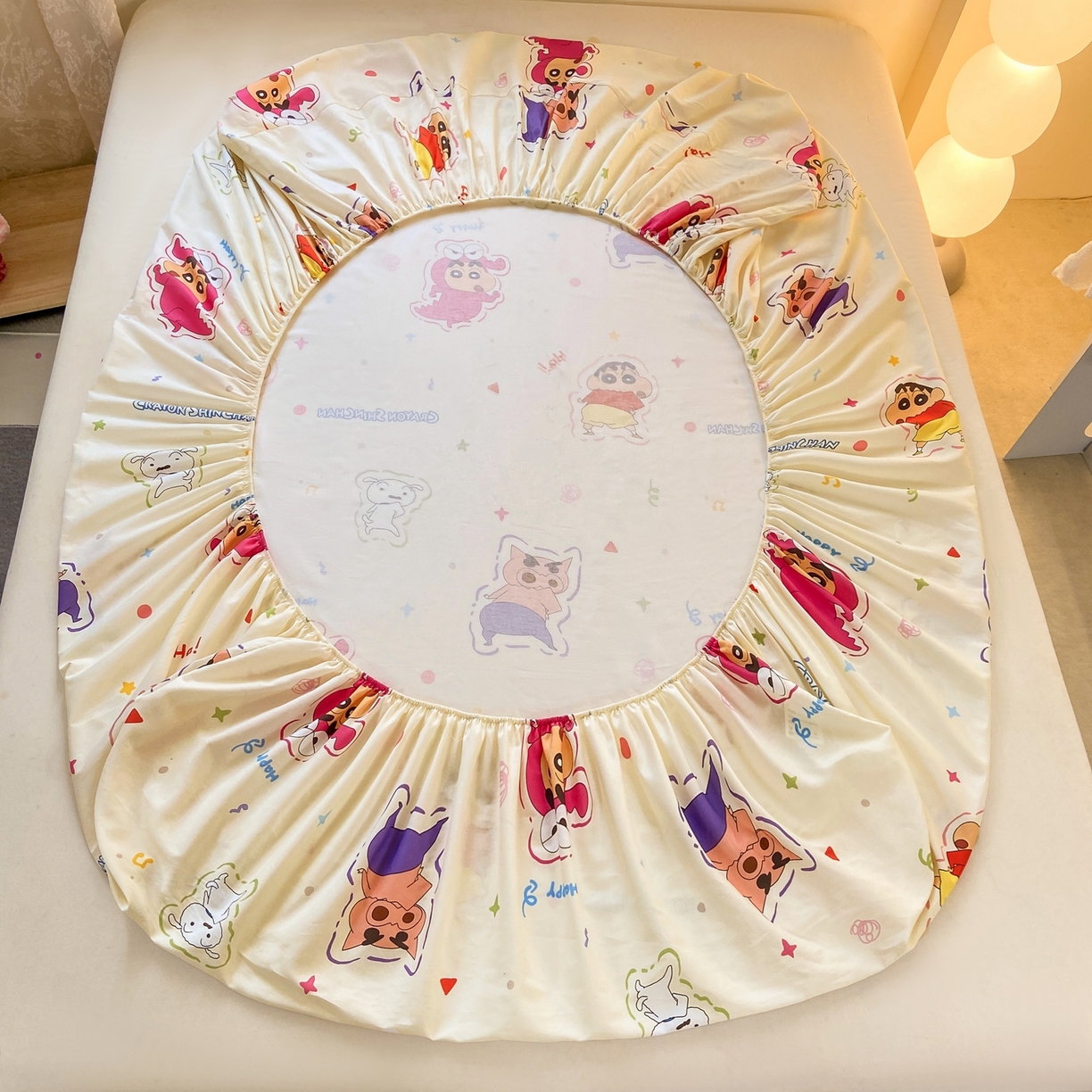 91家纺网 家纺一手货源 找家纺 博雅 2026新款蜡笔小新正版授权全棉纯棉小版单床笠床笠单件 小版-小彩带蜡笔小新