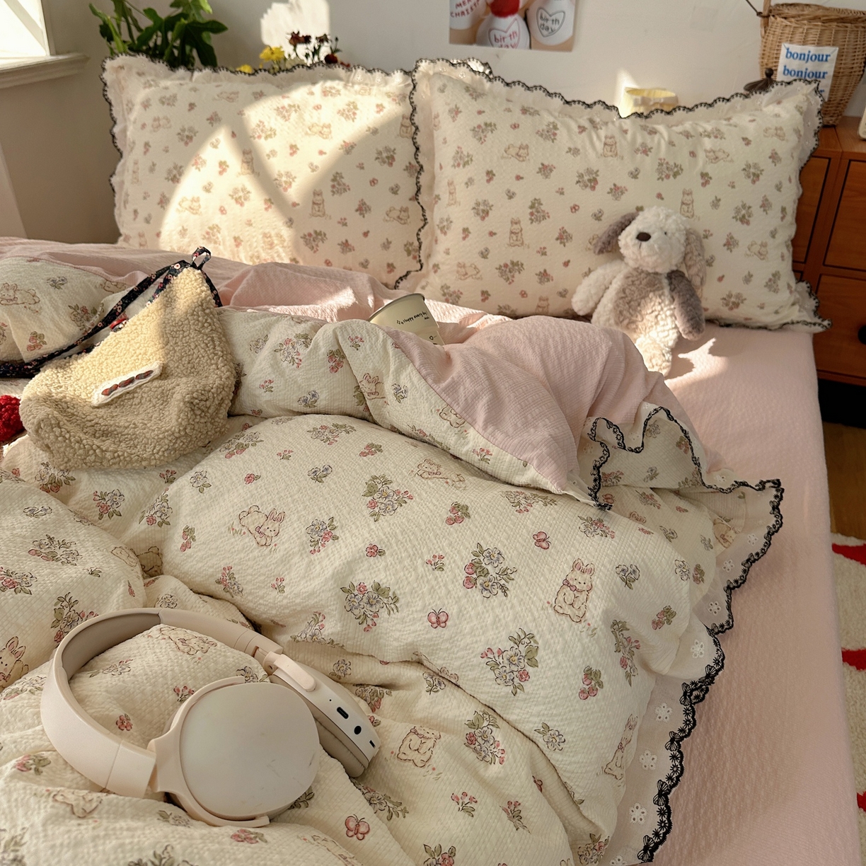 91家纺网 家纺一手货源 找家纺 （总）顾里家纺 2026新款法式复古花边三层纱四件套（会员-2元）