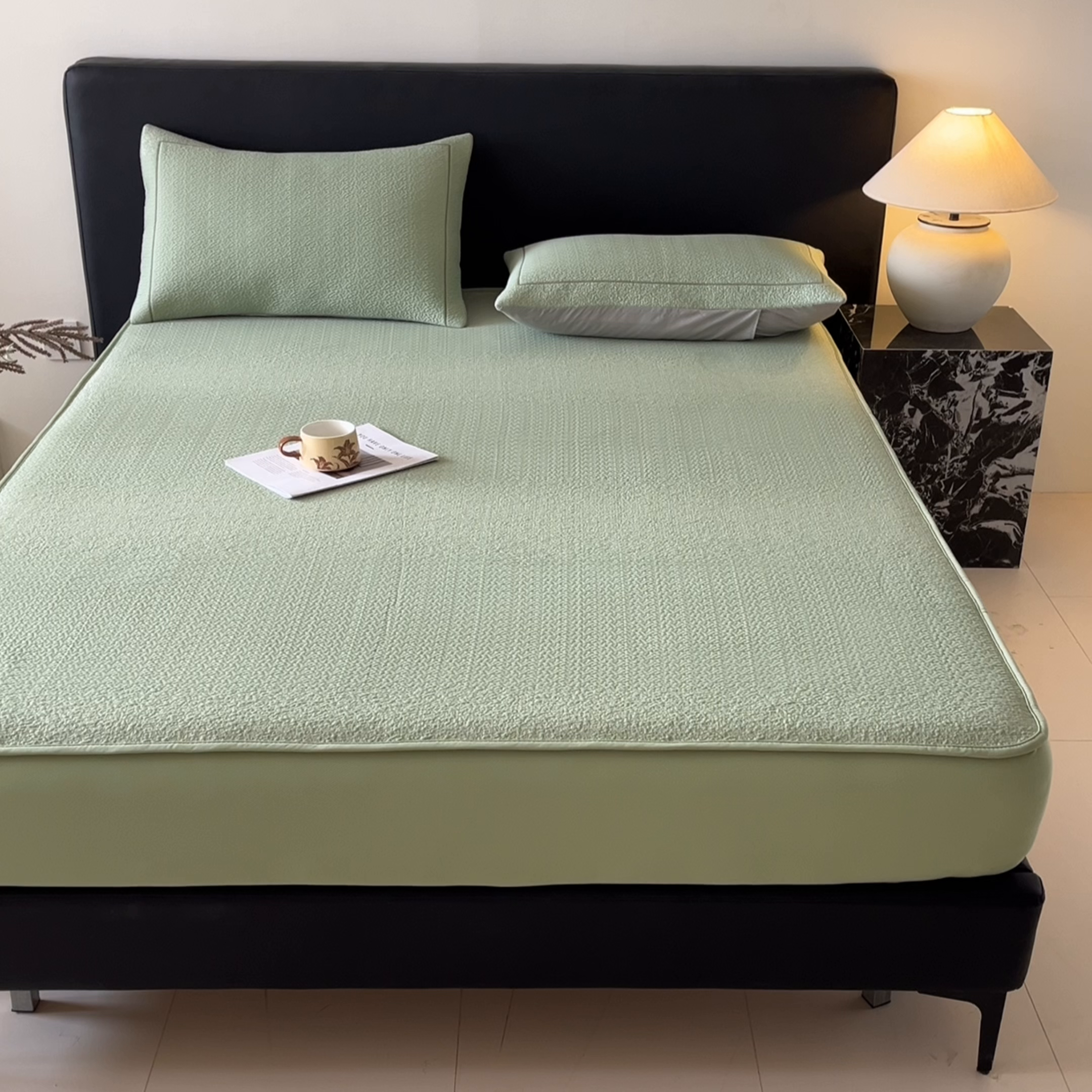 91家纺网 家纺一手货源 找家纺 雅居纺家纺 2026新款A类加厚三明治底星空提花凉感席床笠款凉席席子 星空-绿