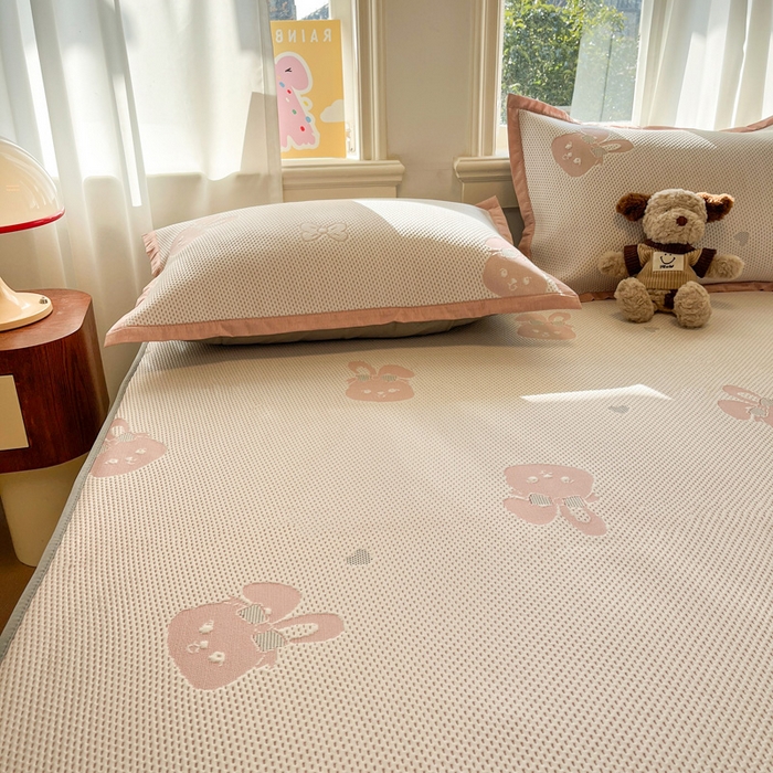 91家纺网 家纺一手货源 找家纺 （总）雅居纺家纺 2026新款A类加厚三明治底提花小清新凉感席床笠款凉席席子