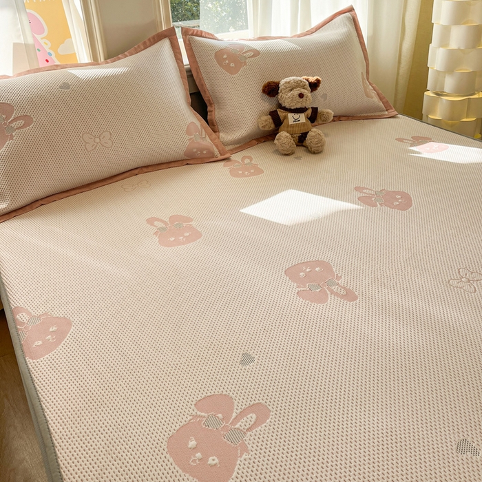 91家纺网 家纺一手货源 找家纺 （总）雅居纺家纺 2026新款A类加厚三明治底提花小清新凉感席床笠款凉席席子