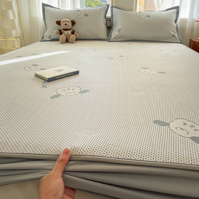 91家纺网 家纺一手货源 找家纺 雅居纺家纺 2026新款A类加厚三明治底提花小清新凉感席床笠款凉席席子 晚安小狗