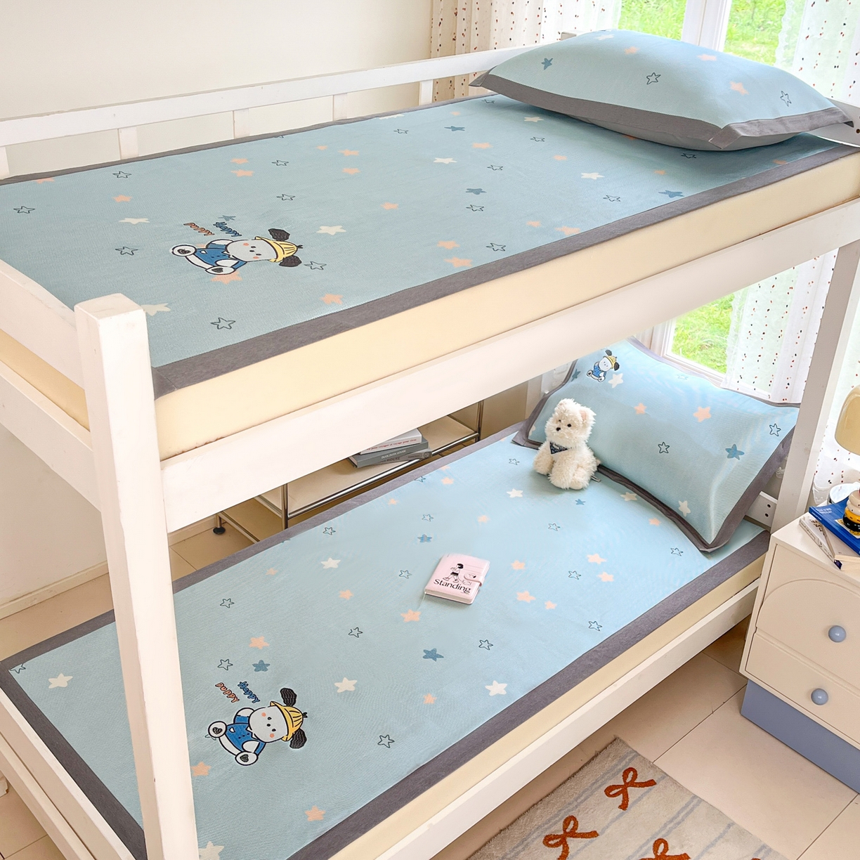 91家纺网 家纺一手货源 找家纺 雅居纺家纺 2026新款A类加厚三明治底绣花冰藤席学生宿舍床床单款凉席席子 动感小狗