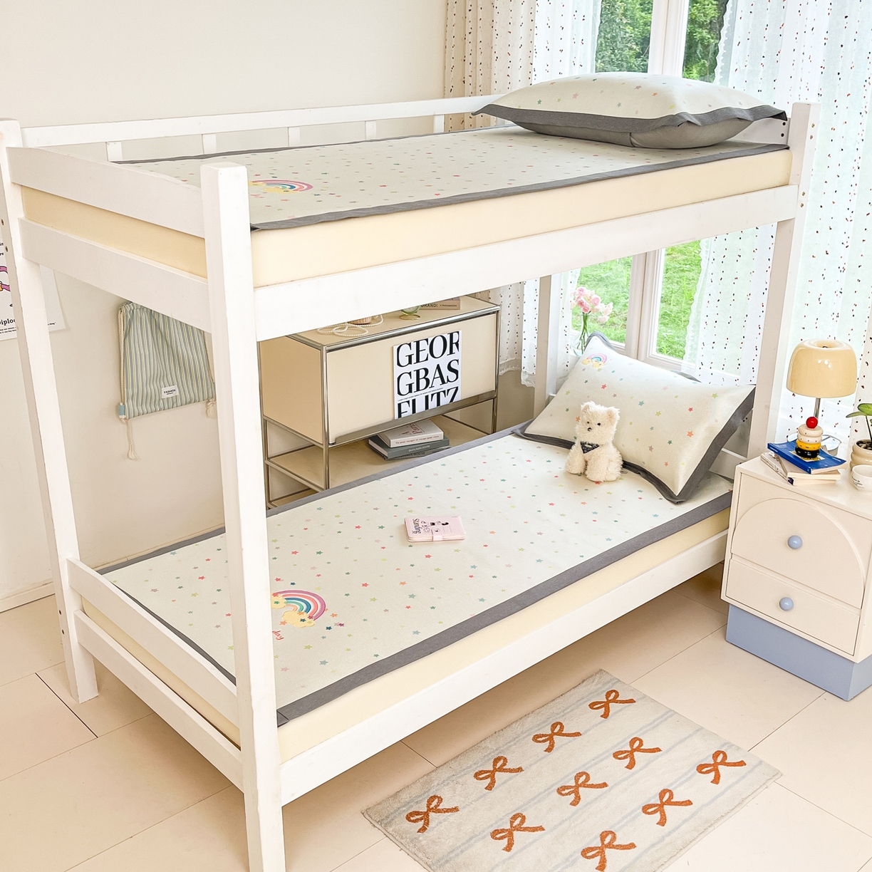 91家纺网 家纺一手货源 找家纺 雅居纺家纺 2026新款A类加厚三明治底绣花冰藤席学生宿舍床床单款凉席席子 七彩虹