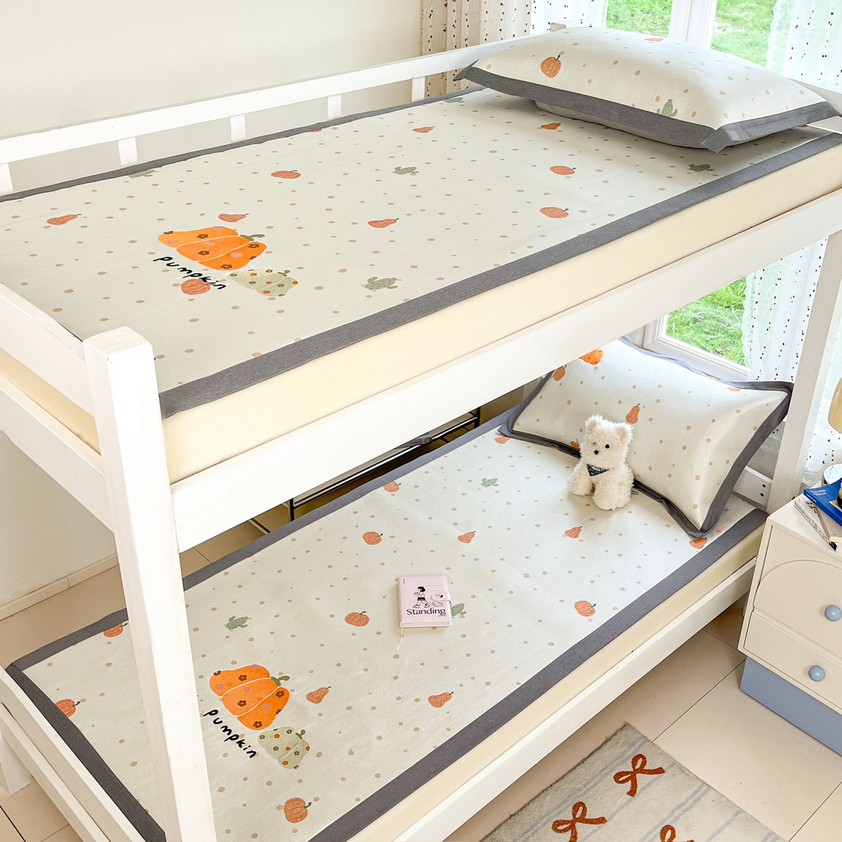 91家纺网 家纺一手货源 找家纺 雅居纺家纺 2026新款A类加厚三明治底绣花冰藤席学生宿舍床床单款凉席席子 万事不南