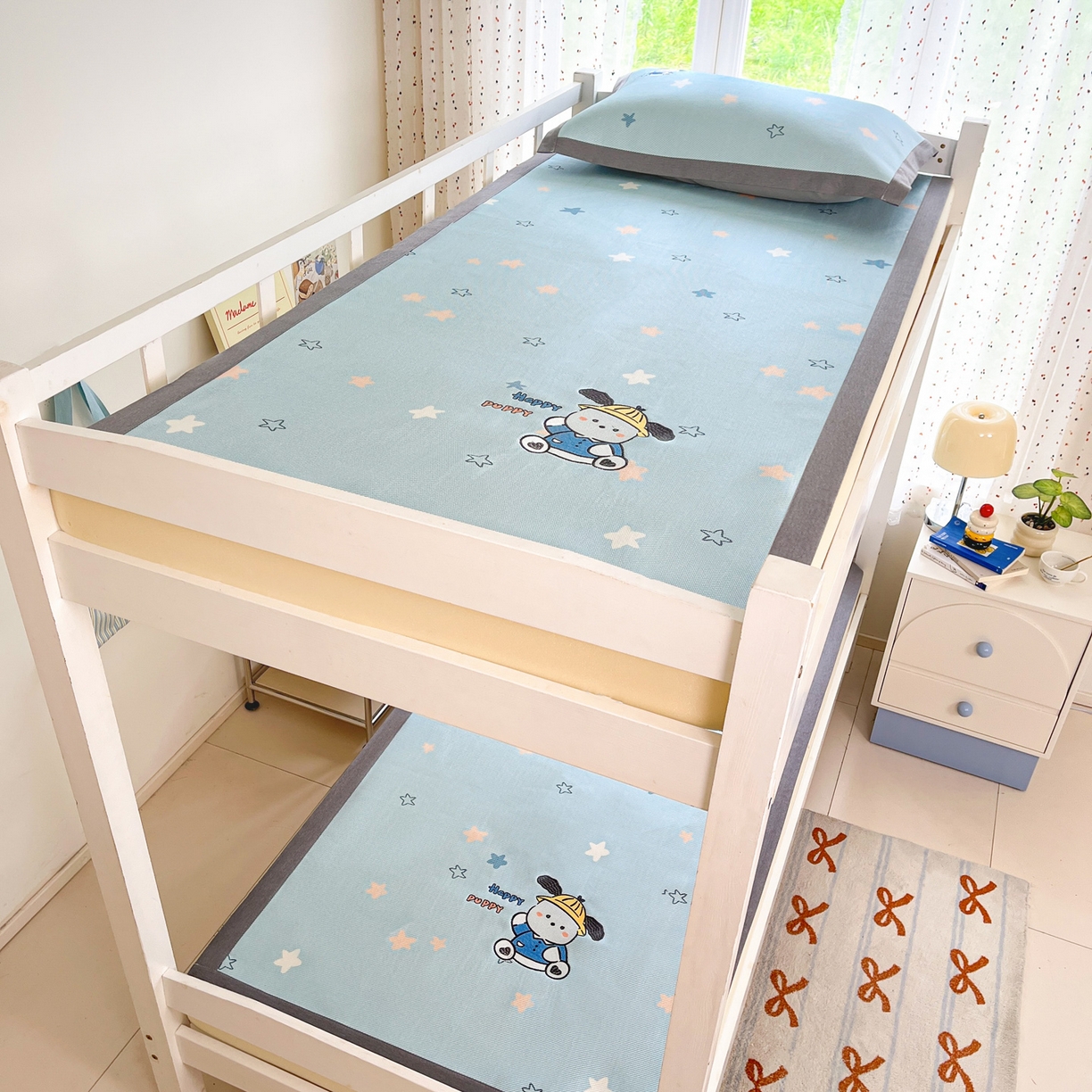 91家纺网 家纺一手货源 找家纺 雅居纺家纺 2026新款A类加厚三明治底绣花冰藤席学生宿舍床床单款凉席席子 动感小狗