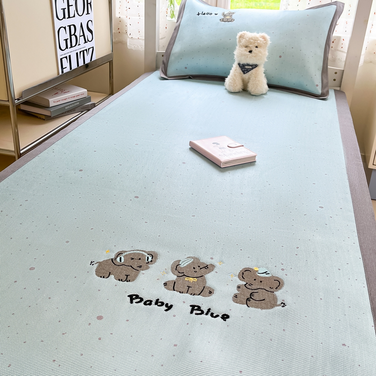 91家纺网 家纺一手货源 找家纺 雅居纺家纺 2026新款A类加厚三明治底绣花冰藤席学生宿舍床床单款凉席席子 小象家族