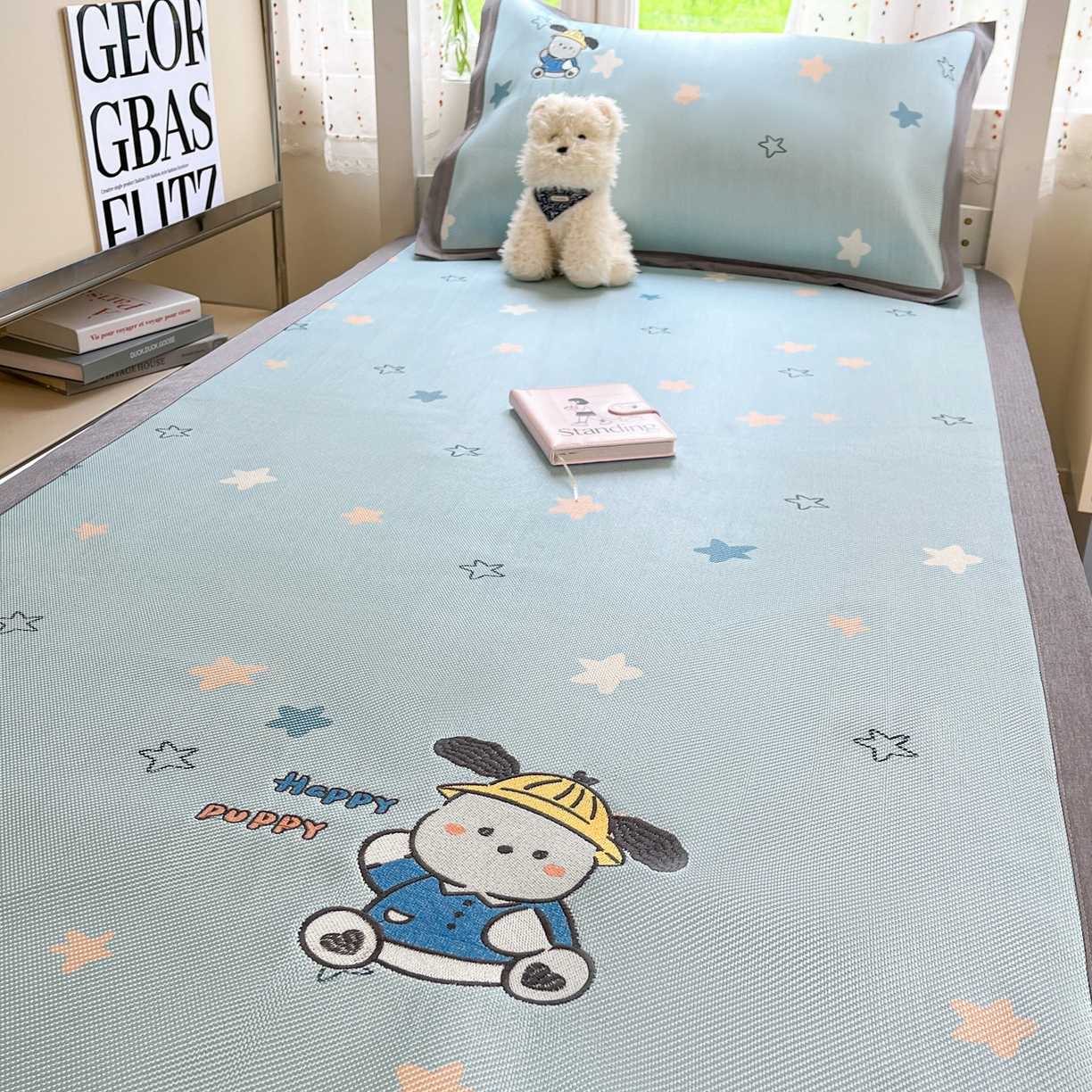 91家纺网 家纺一手货源 找家纺 雅居纺家纺 2026新款A类加厚三明治底绣花冰藤席学生宿舍床床单款凉席席子 动感小狗